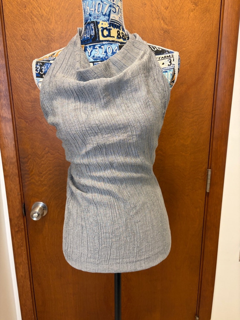 Zara twisted Halter Neck Tank Top - Heather Gray size XS , NWT